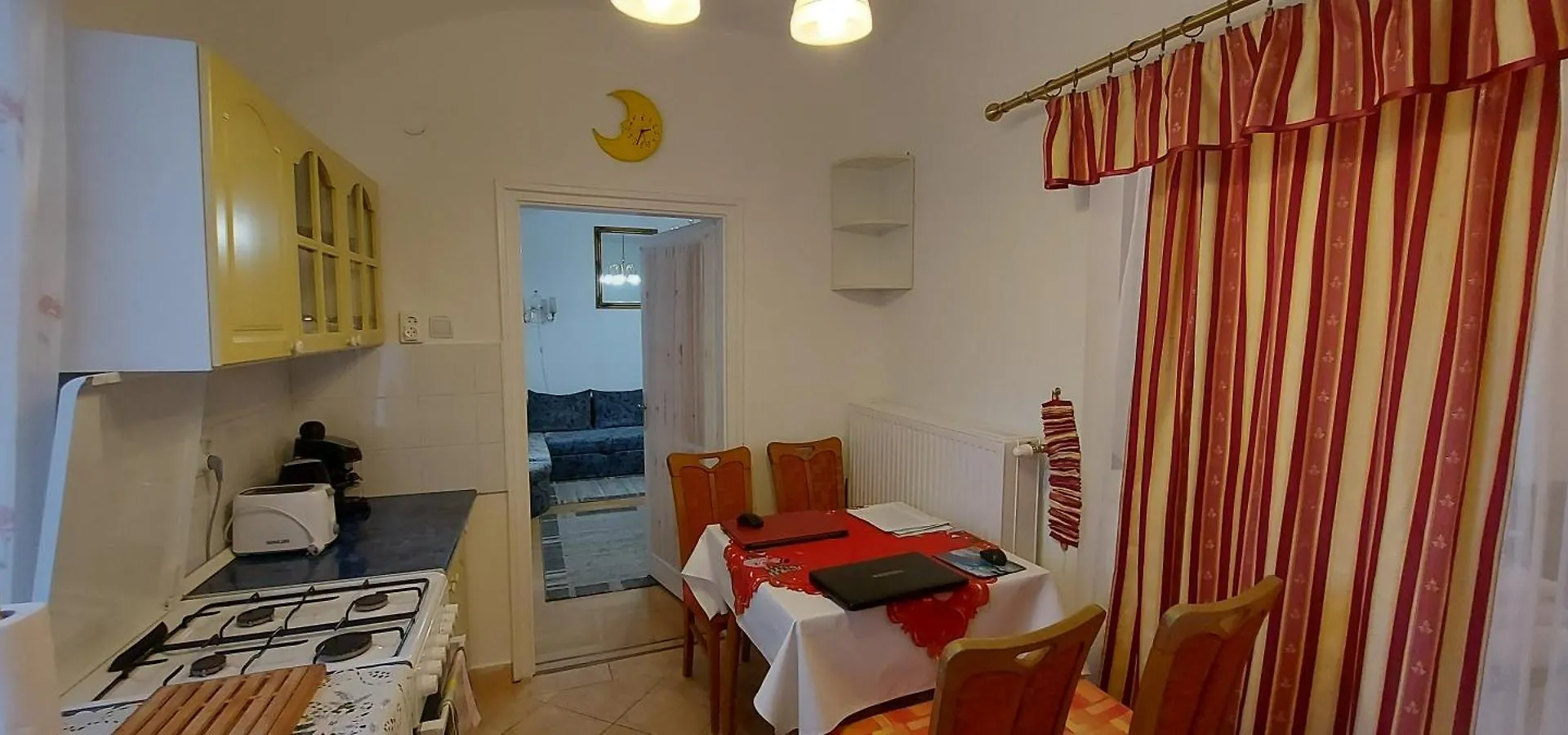 Aranyvar Apartment エゲル